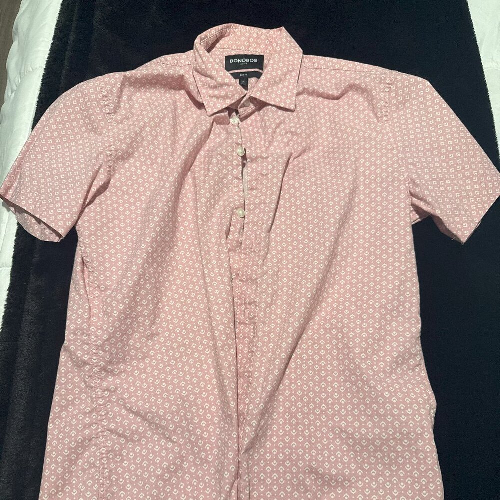 BONOBOS - MENS RIVIERA SHIRT - MEDIUM SLIM FIT - PINK AND WHITE GEO PRINT